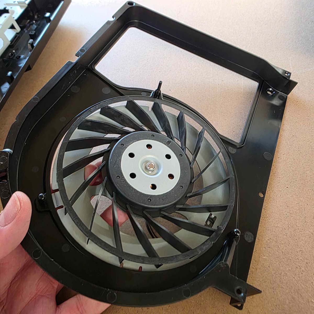 PlayStation3 PS3 IHS Köpfung mit Flüssigmetall & Reinigung